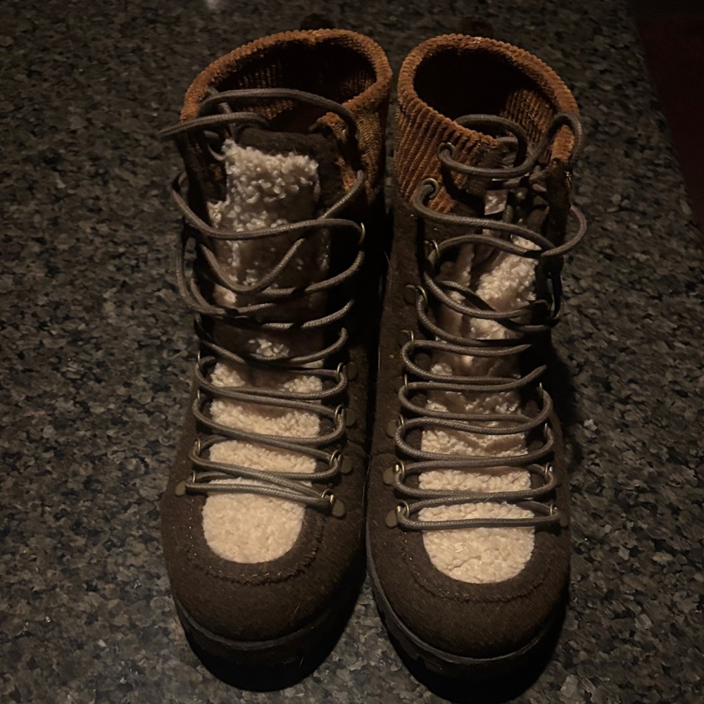 Kork-Ease Brown and Cream Winter Boots
